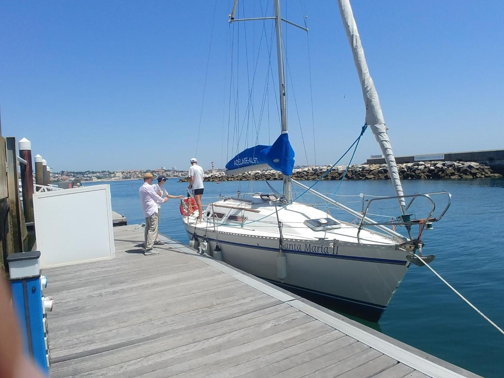 Be Local - Sleep Aboard The Santa Maria Sailing Boat In Apartament *